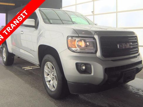 Used 2018 GMC Canyon SLE w/ SLE Convenience Package image 3