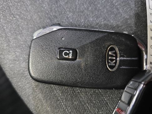Used 2021 Kia Soul EX FWD image 33