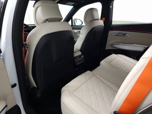 Used 2026 Genesis GV70 3.5T Sport Prestige image 32