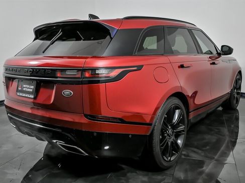 Used 2019 Land Rover Range Rover Velar R-Dynamic SE image 10