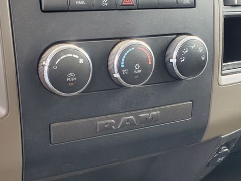 Used 2012 RAM 2500 ST w/ Chrome Appearance Group AWD/4WD image 17