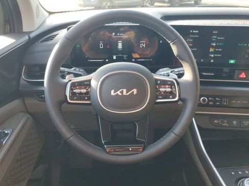New 2026 Kia Carnival LXS image 11