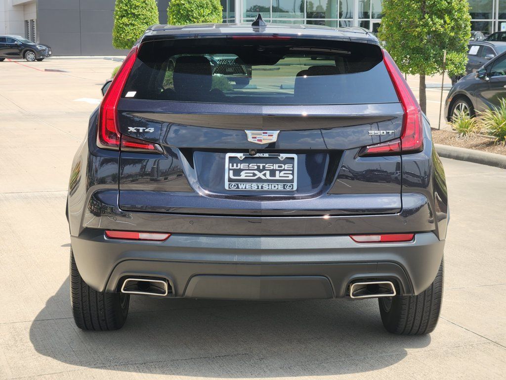 Used 2023 Cadillac XT4 Luxury w/ Cold Weather Package FWD image 6