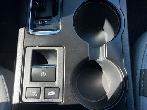 Used 2018 Subaru Outback 3.6R Limited image 60