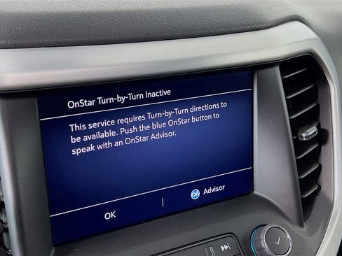 Used 2023 GMC Acadia SLE w/ Elevation Edition image 12