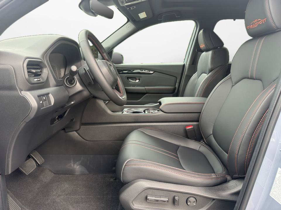 New 2026 Honda Pilot TrailSport image 9