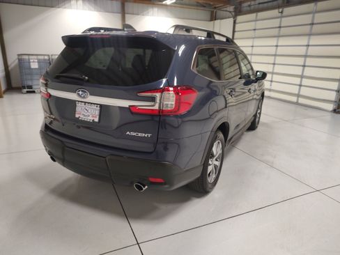Used 2024 Subaru Ascent Premium w/ Convenience Package AWD/4WD image 14