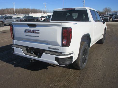 New 2026 GMC Sierra 1500 Elevation image 5