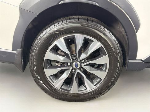 Used 2024 Subaru Outback Touring XT w/ Popular Package #2 AWD/4WD image 35