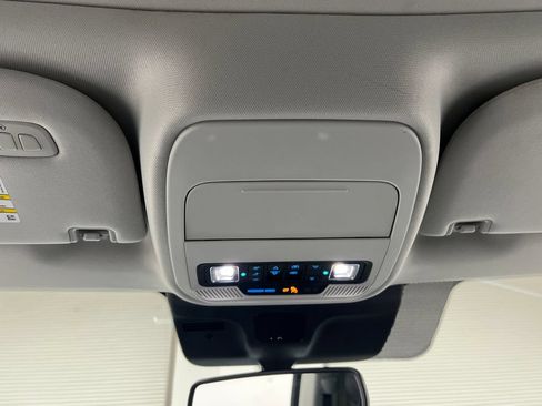 Used 2025 Ford Expedition Platinum AWD/4WD image 78