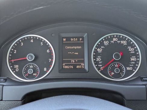 Used 2014 Volkswagen Tiguan SE FWD image 16