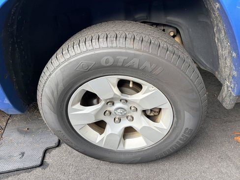Used 2025 RAM 1500 Big Horn AWD/4WD image 7