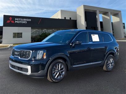 Used 2024 Kia Telluride LX