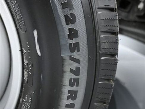 Used 2024 Ford F350 XLT image 37