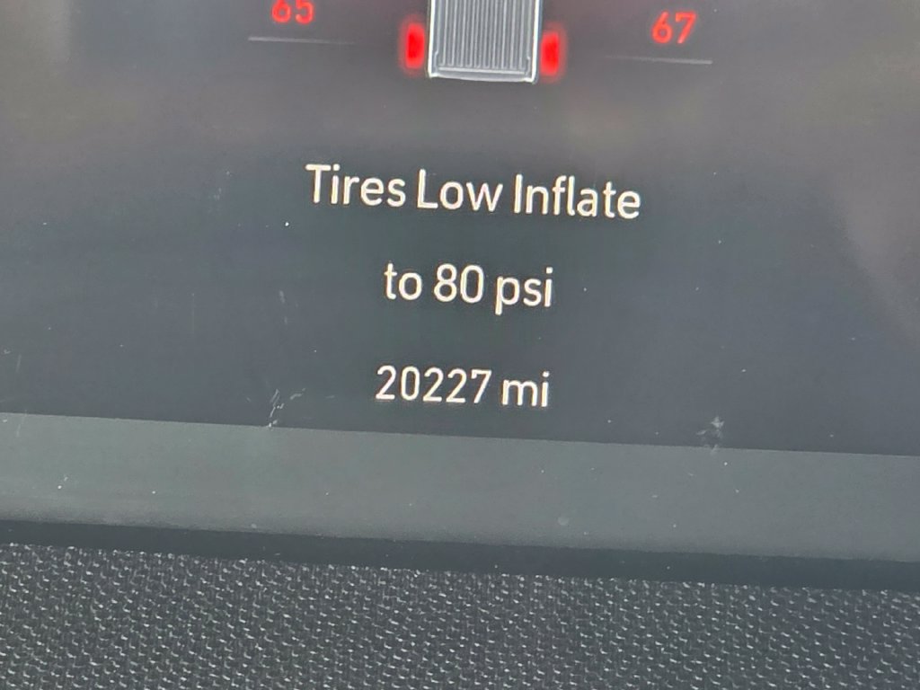 Used 2025 RAM ProMaster 2500 w/ U-Haul Equipment Group FWD image 40
