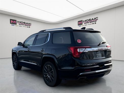 Used 2023 GMC Acadia Denali image 5