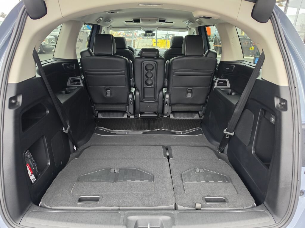 New 2027 Honda Odyssey Elite image 12