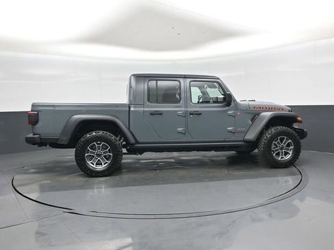 New 2026 Jeep Gladiator Mojave image 2