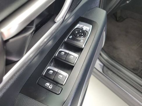 Used 2025 Kia Telluride S FWD image 20