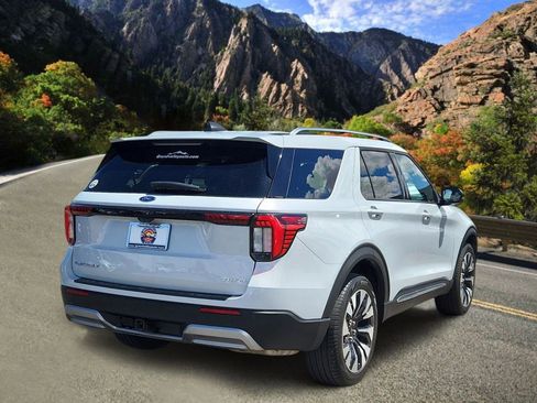 Used 2025 Ford Explorer Platinum w/ LUX Leather Package AWD/4WD image 3