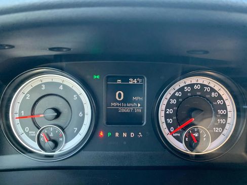 Used 2015 RAM 1500 Tradesman image 11