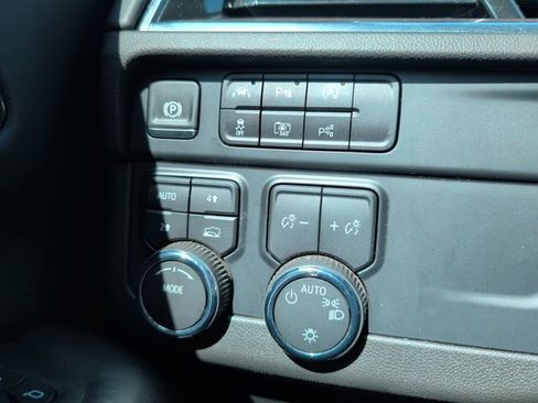 Certified 2025 Chevrolet Tahoe LT AWD/4WD image 16