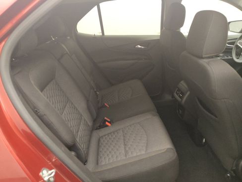 Used 2018 Chevrolet Equinox LT FWD image 19