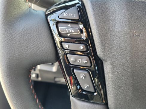 Certified 2025 Nissan Frontier PRO-4X w/ Pro Convenience Package image 24