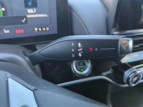 Used 2024 Honda Prologue Touring image 11