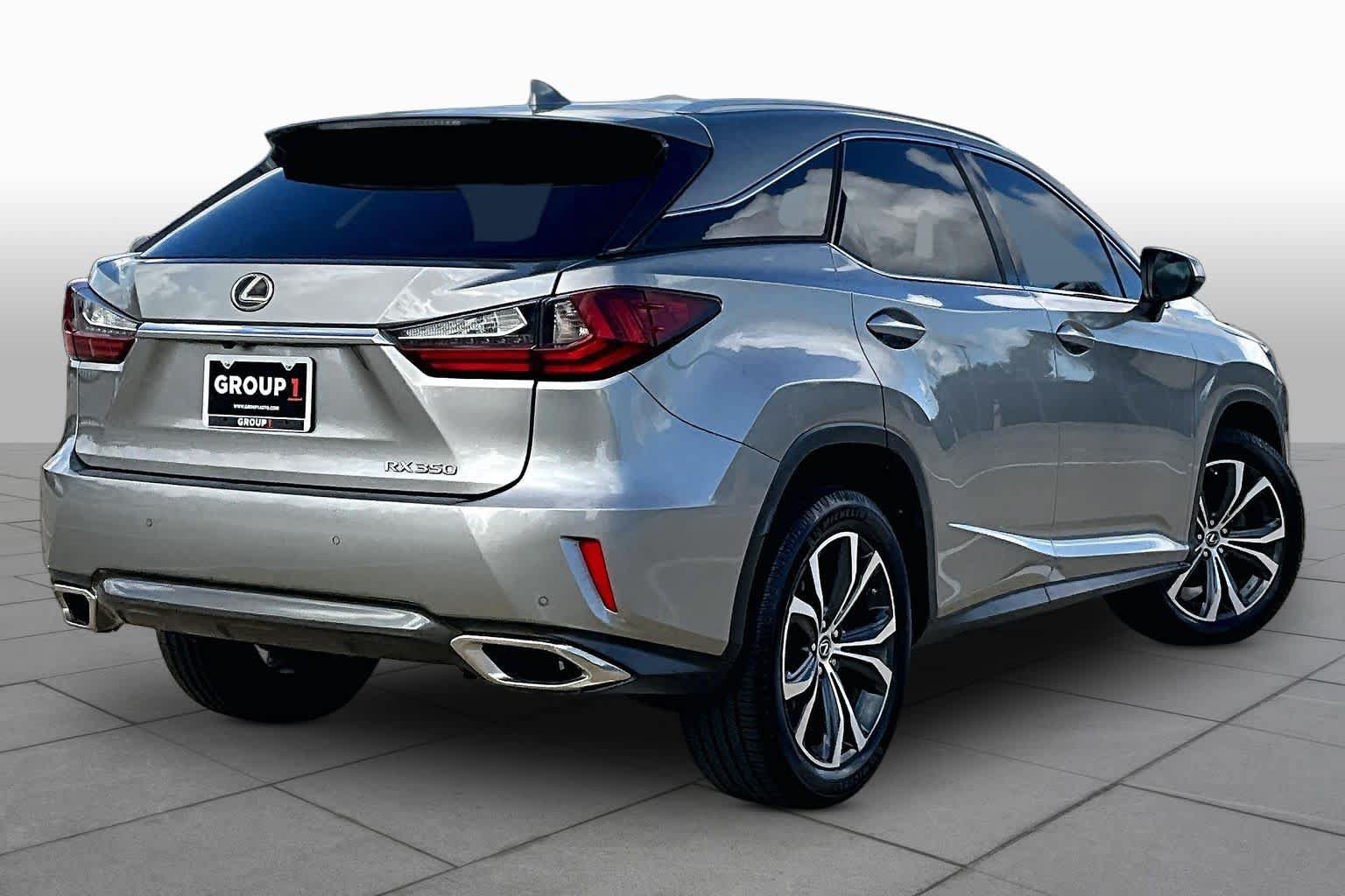 Used 2018 Lexus RX 350 FWD w/ Premium Package image 13