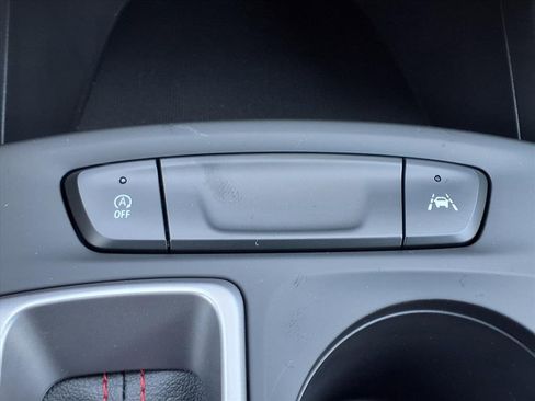 New 2026 Chevrolet Trax RS w/ Driver Confidence Package image 9