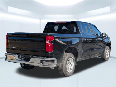 Used 2025 Chevrolet Silverado 1500 LT image 6