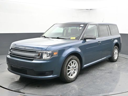 Used 2016 Ford Flex SE image 6