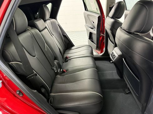 Used 2014 Toyota Venza Limited AWD/4WD image 12