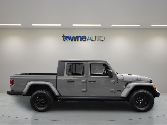 Used 2023 Jeep Gladiator Sport AWD/4WD image 8