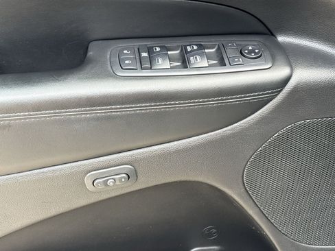 Used 2018 Jeep Grand Cherokee Limited AWD/4WD image 20