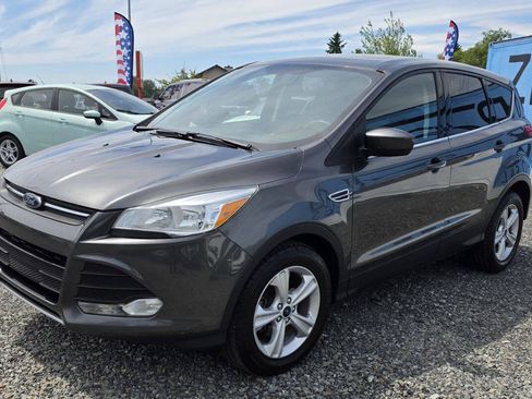 Used 2015 Ford Escape SE FWD image 3