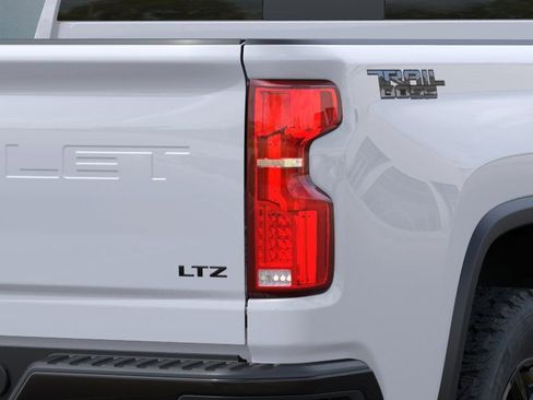 New 2026 Chevrolet Silverado 2500 LTZ w/ LTZ Plus Package AWD/4WD image 11