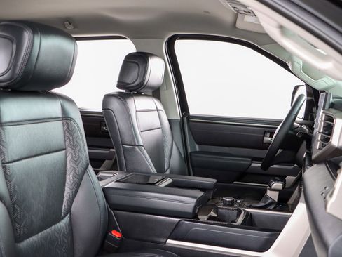 Used 2023 Toyota Tundra SR5 w/ SR5 Premium Package image 28