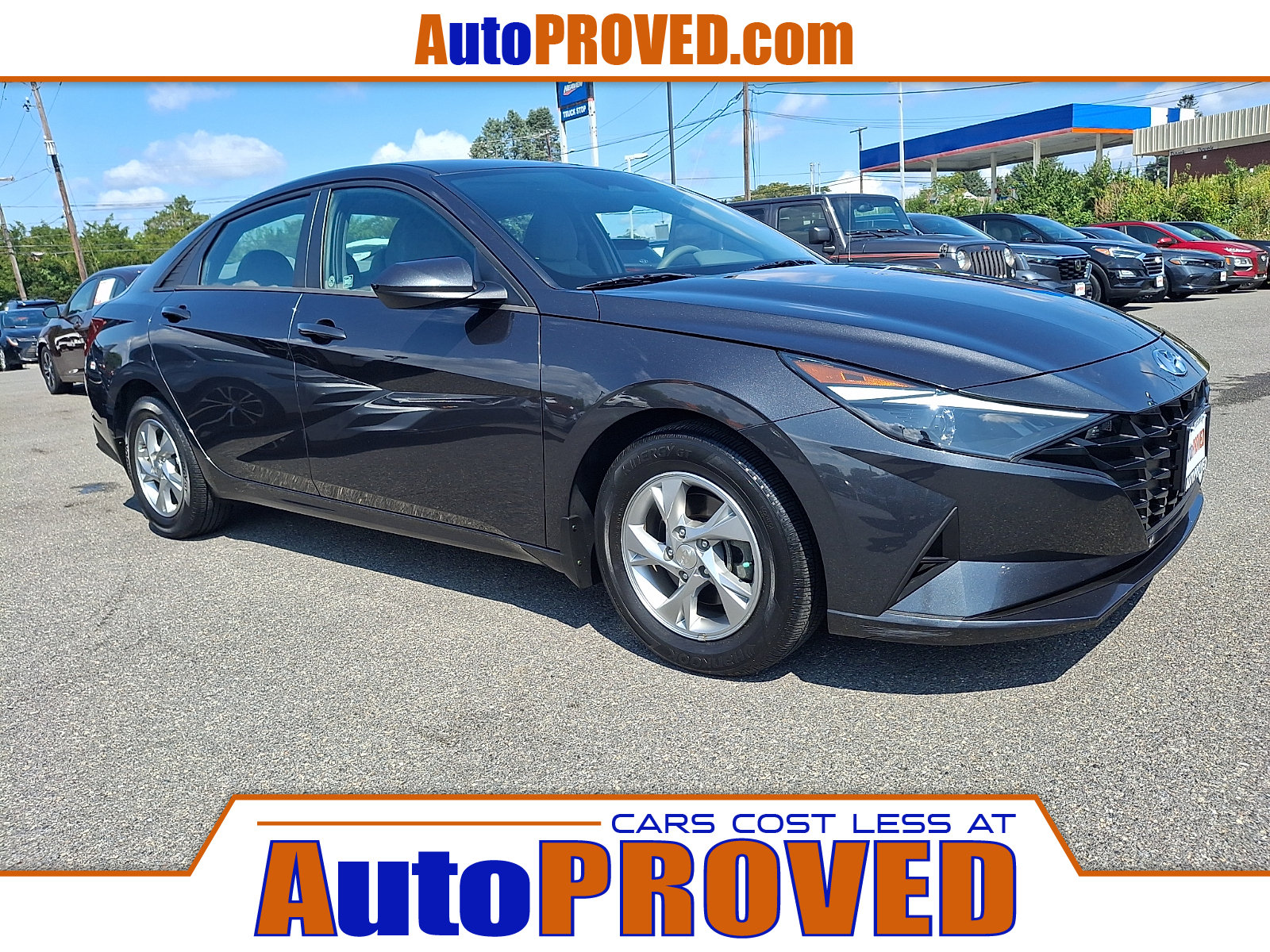 Used 2021 Hyundai Elantra SE FWD image 1