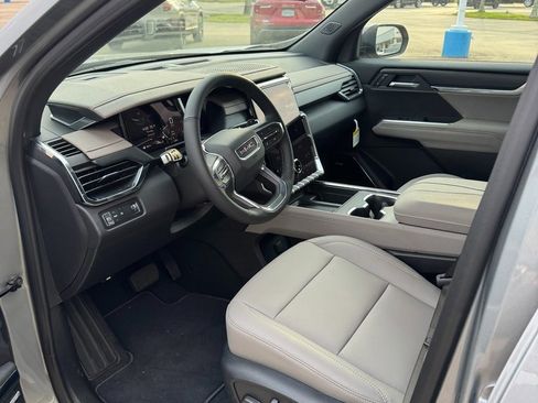 New 2026 GMC Acadia Elevation w/ Elevation Premium Package image 10