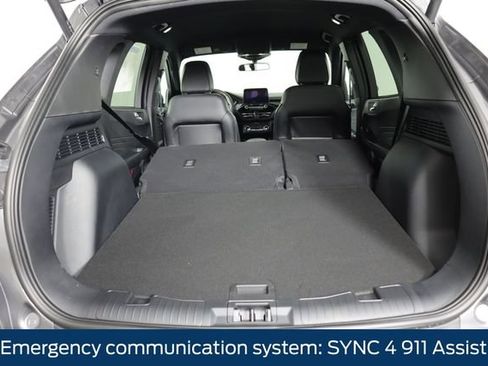 New 2026 Ford Escape ST-Line w/ Cold Weather Package image 28