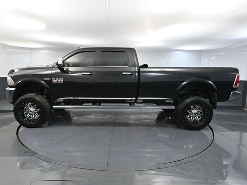 Used 2016 RAM 2500 Limited image 9