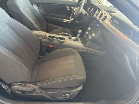 Used 2019 Ford Mustang GT RWD image 29