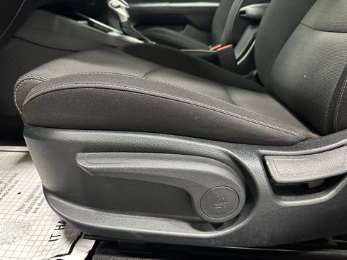 Used 2024 Kia Forte LXS image 12