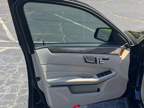 Used 2014 Mercedes-Benz E 350 Sedan w/ Premium 1 Package image 16