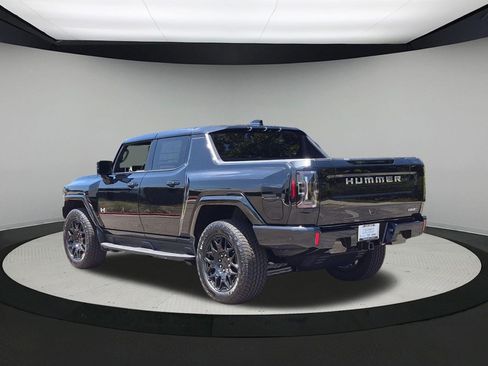 New 2026 GMC Hummer EV 4x4 Crew Cab image 3