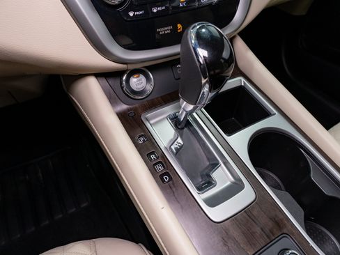Used 2020 Nissan Murano Platinum FWD image 22