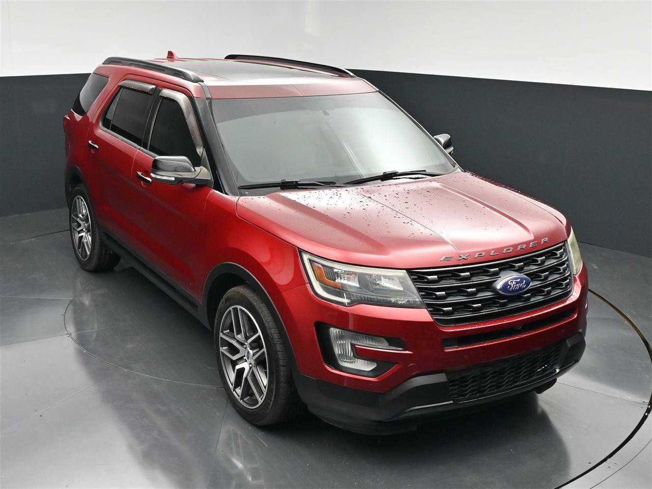 Used 2017 Ford Explorer Sport w/ Equipment Group 401A AWD/4WD image 21