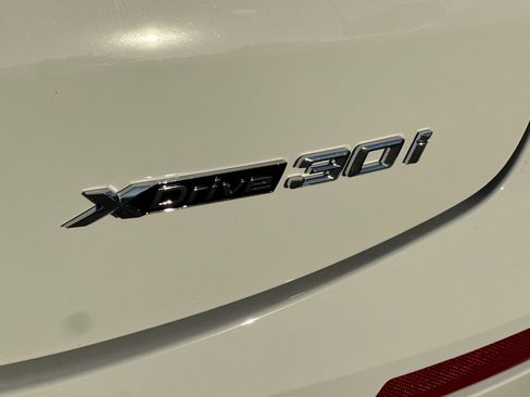 New 2025 BMW X4 xDrive30i w/ Convenience Package image 6